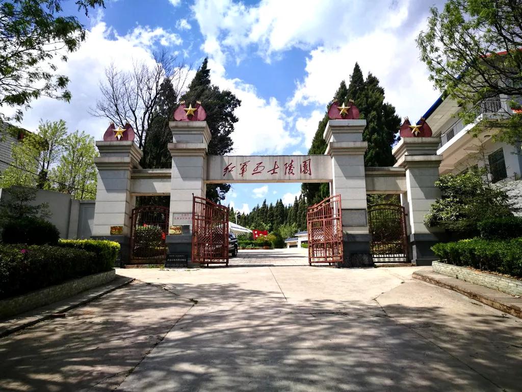 怒江旅游、怒江紅色線路推薦