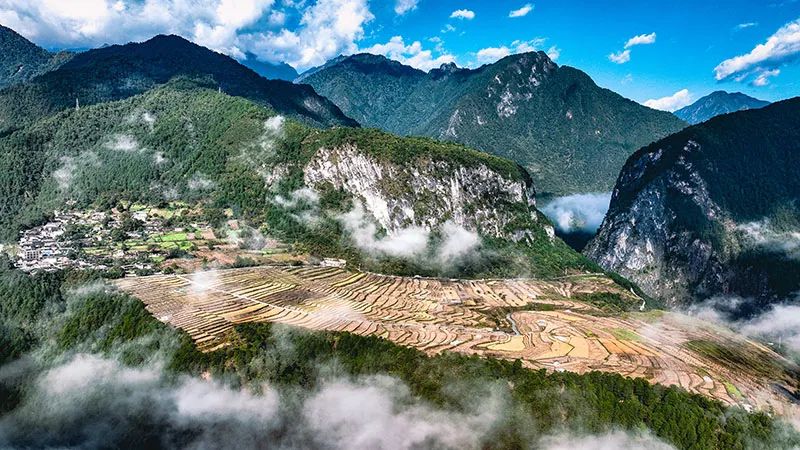 怒江活動策劃：有一種生活叫云南的怒江丨住進(jìn)屲仚，沉浸式感受“人神共居之地”的魅力